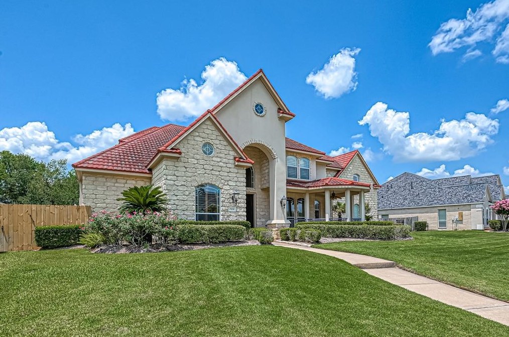 7830 Long Shadows Dr, Sugar Land, TX 77479-6525