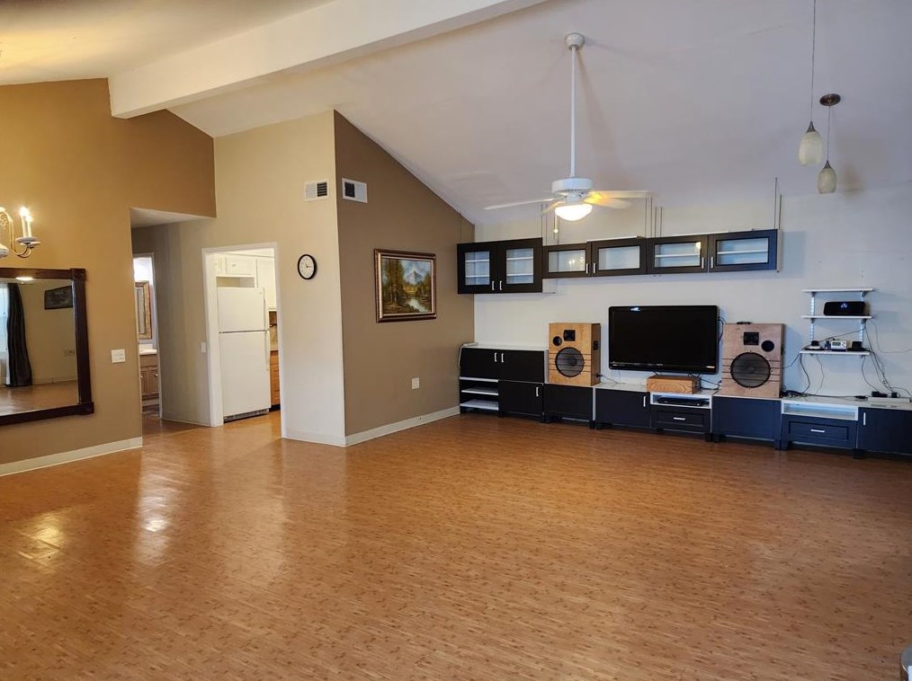 12312 Sandstone St, Houston, TX 77072-2216