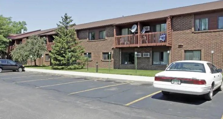 26377 Ryan Rd, Warren, MI 48091