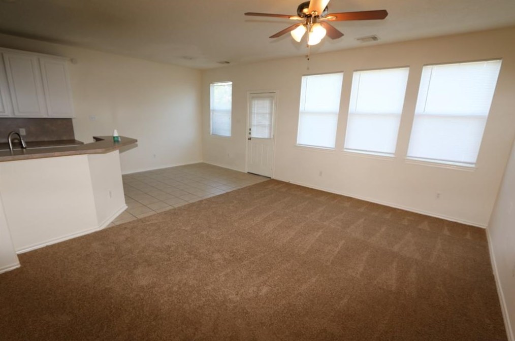 17215 Oakwood Chase Dr, Spring, TX 77379
