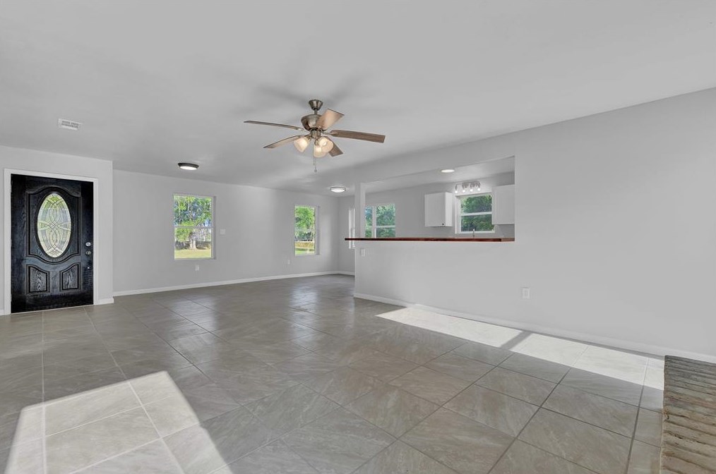 160 Vickie Ln, Shepherd, TX 77371-6474