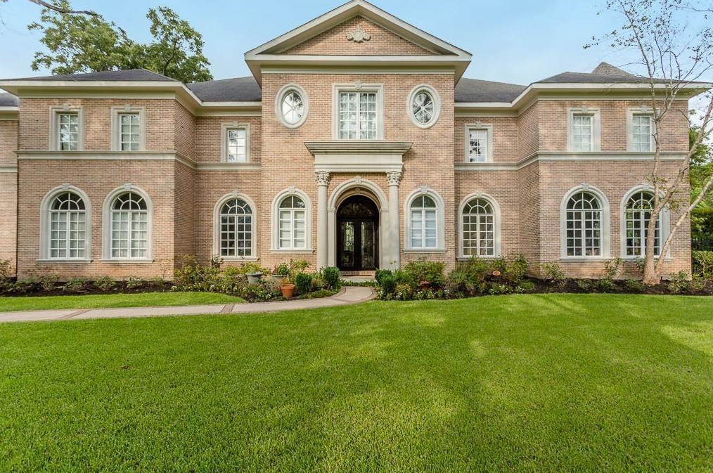 18 Grand Manor, Sugar Land, TX 77479