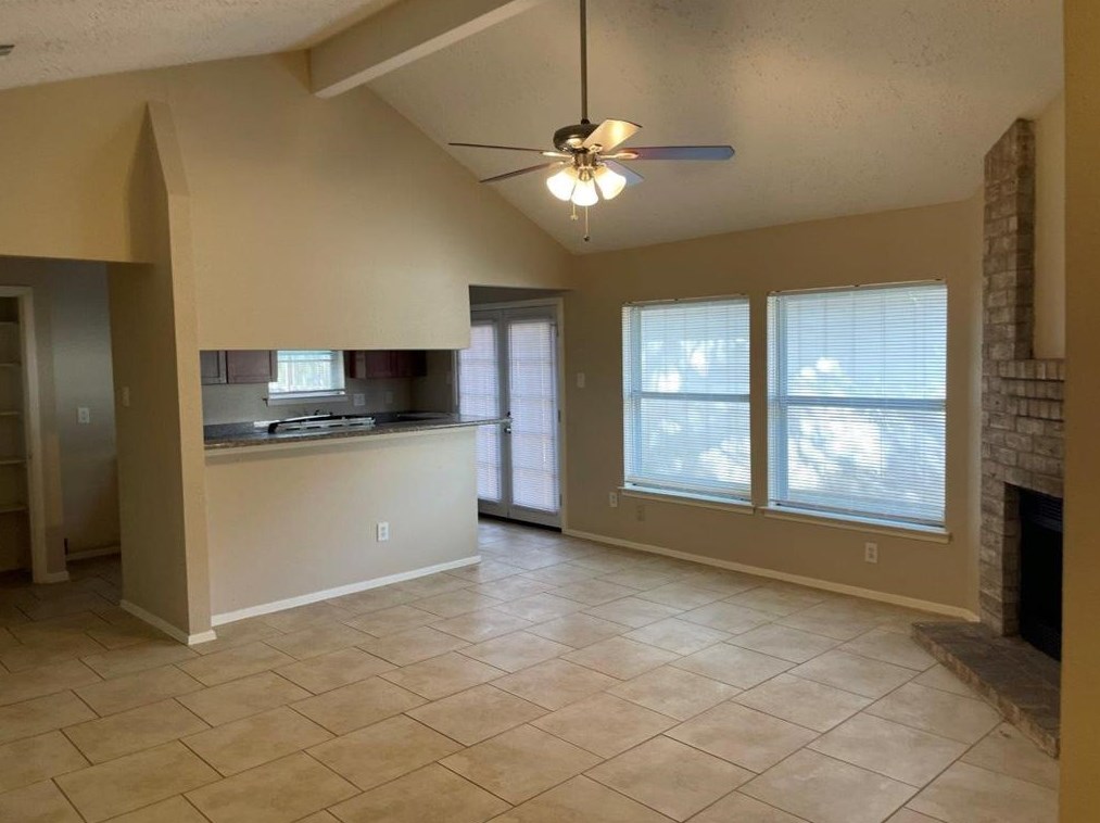 11019 Shadowfield Dr, Houston, TX 77064