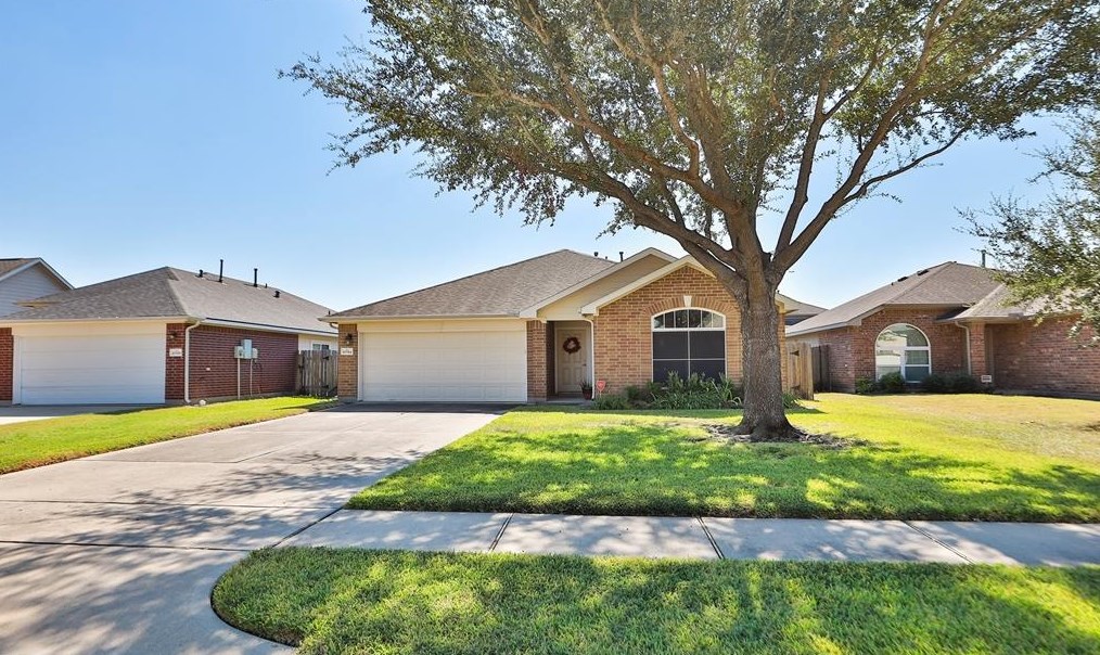 10914 Barker View Dr, Cypress, TX 77433