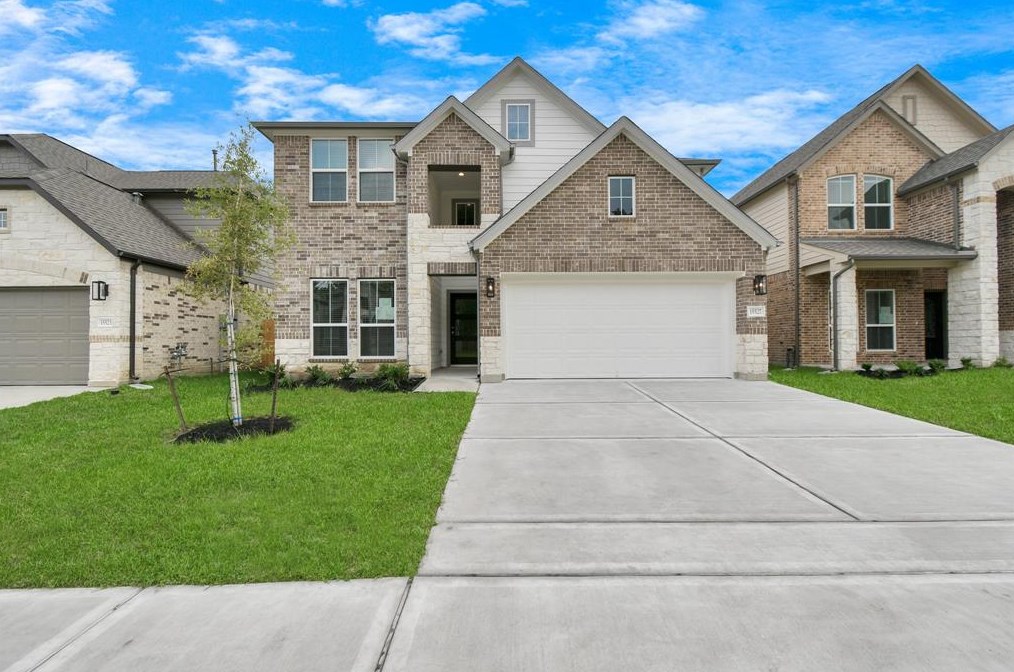15527 Fall Fern Cir, Houston TX  77044-6199 exterior