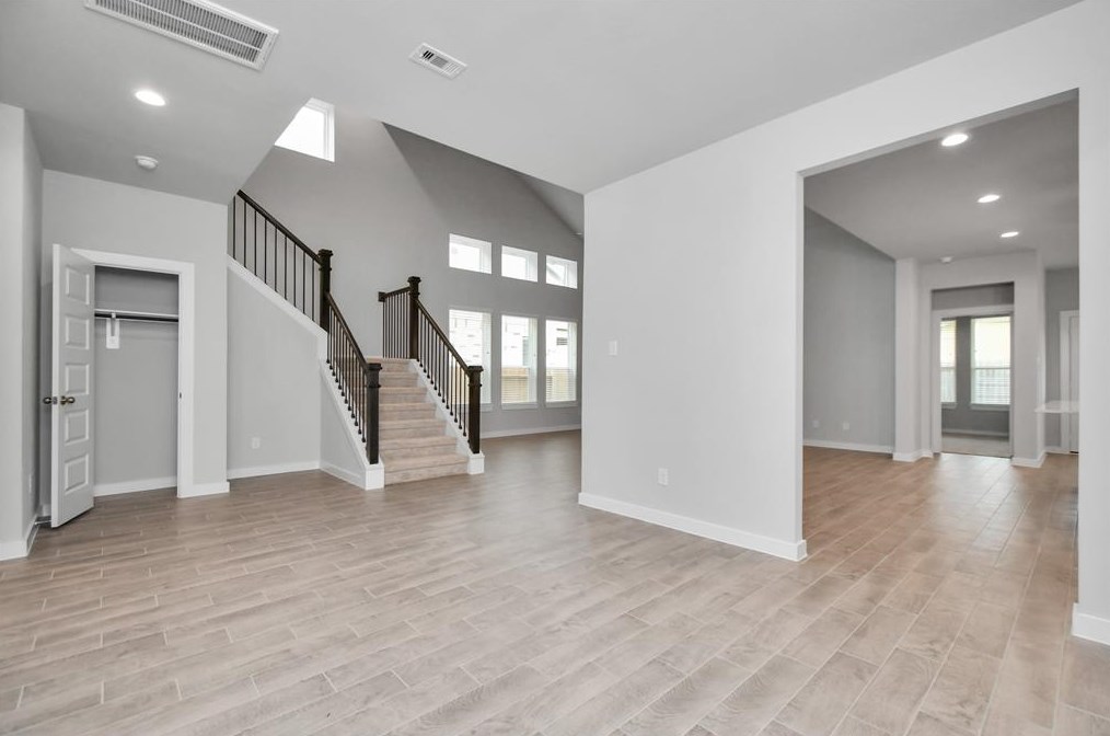 15527 Fall Fern Cir, Houston TX  77044-6199 exterior