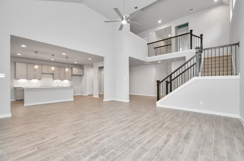 15527 Fall Fern Cir, Houston TX  77044-6199 exterior