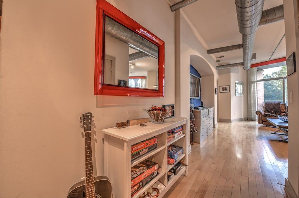 1901 Post Oak Blvd Apt 306, Houston, TX 77056