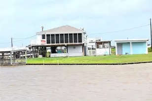 11 Chimaera Rd, Sargent, TX 77414 - Photo 6