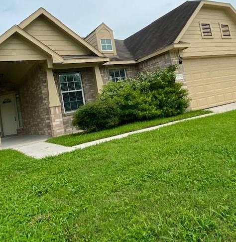 10223 Black Forest Ct, Conroe, TX 77385