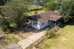 2420 Harriot St, Beaumont, TX 77705 - Photo 16