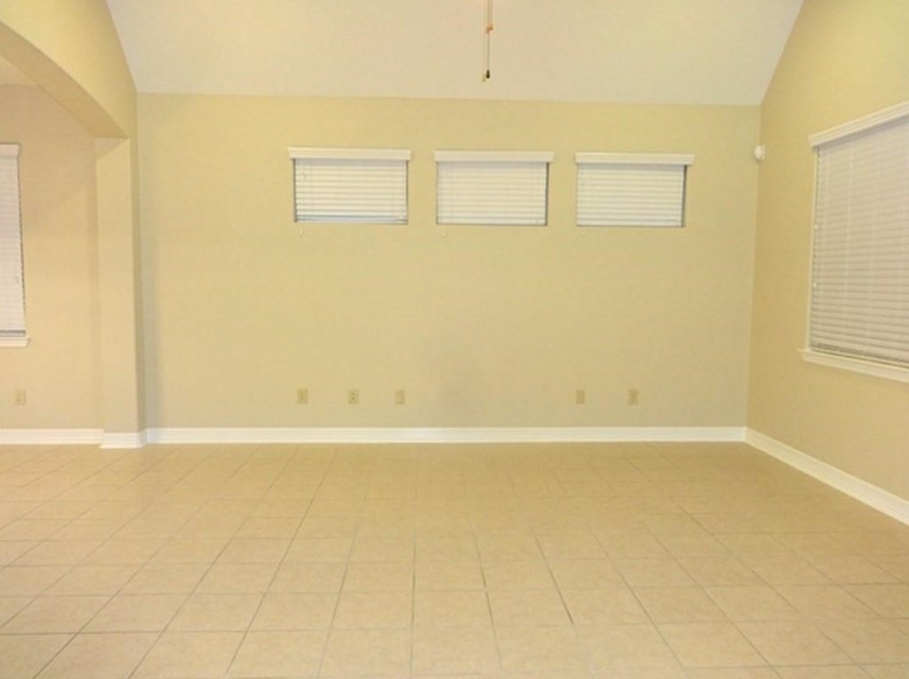 10224 Forest Glade Ct, Conroe TX  77385-5132 exterior