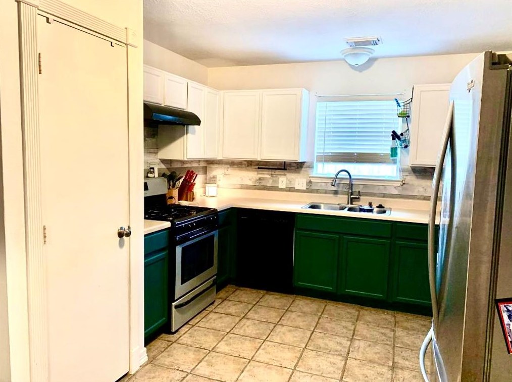 3707 Bent Springs Ln, Katy TX  77449-8143 exterior