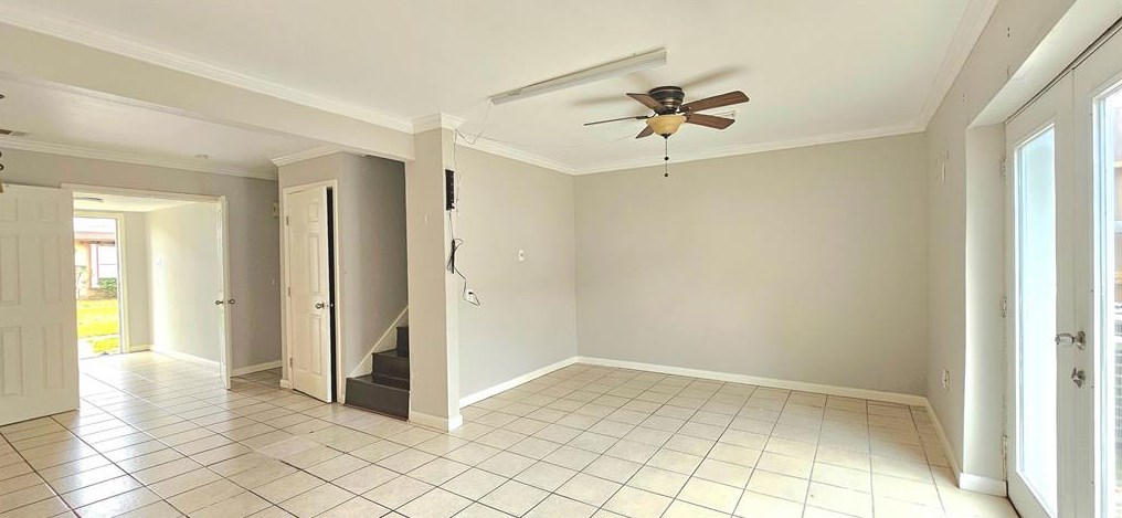 7016 Jetty Ln, Houston TX  77072-2347 exterior