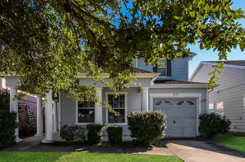 8210 Wooded Terrace Ln, Humble, TX 77338-2057