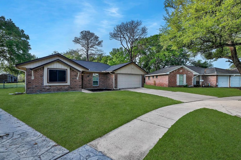 1217 Rutgers Ln, Deer Park, TX 77536-6537
