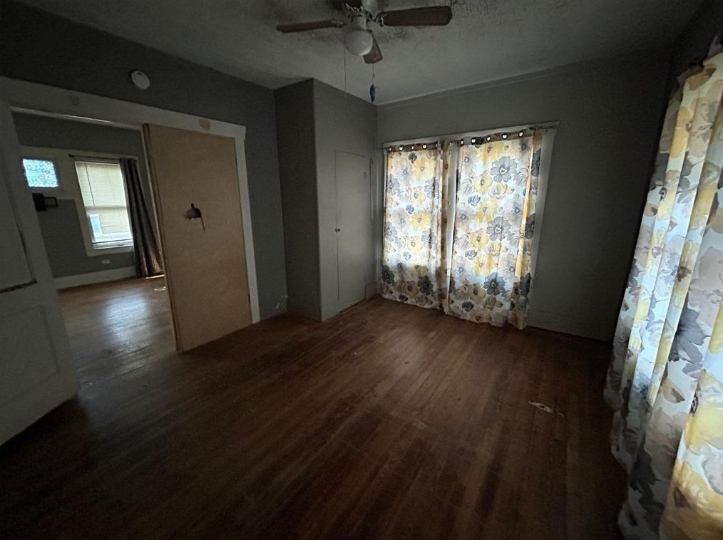 705 Walton, Houston TX  77009-6145 exterior