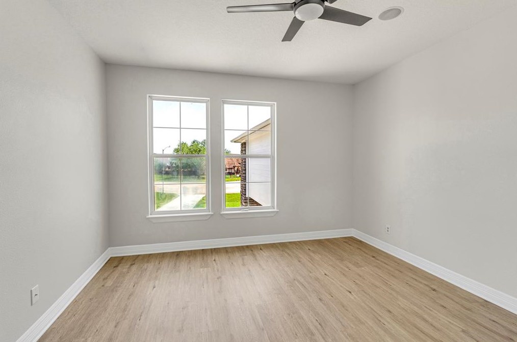 32731 Westminster Dr, Fulshear TX 77441-4098 exterior