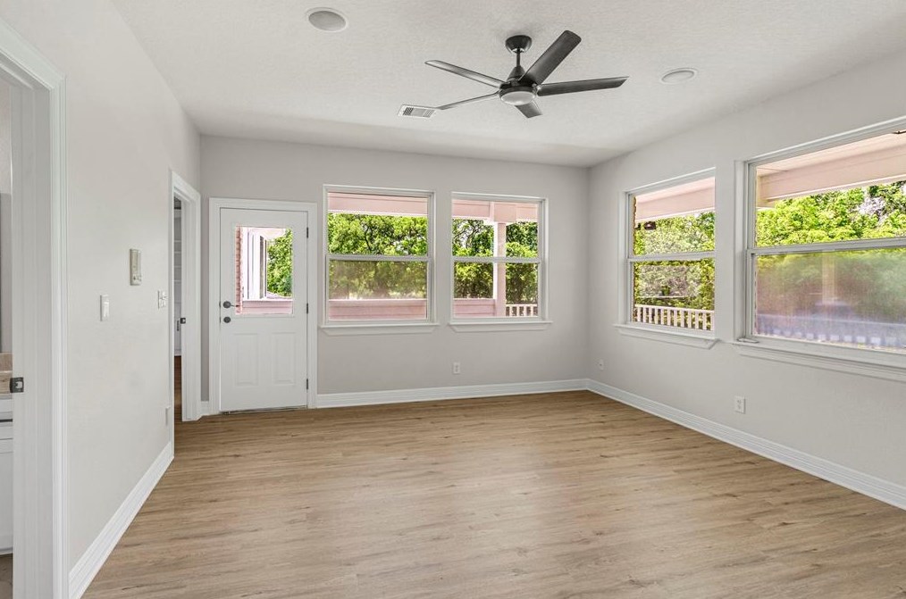 32731 Westminster Dr, Fulshear TX 77441-4098 exterior