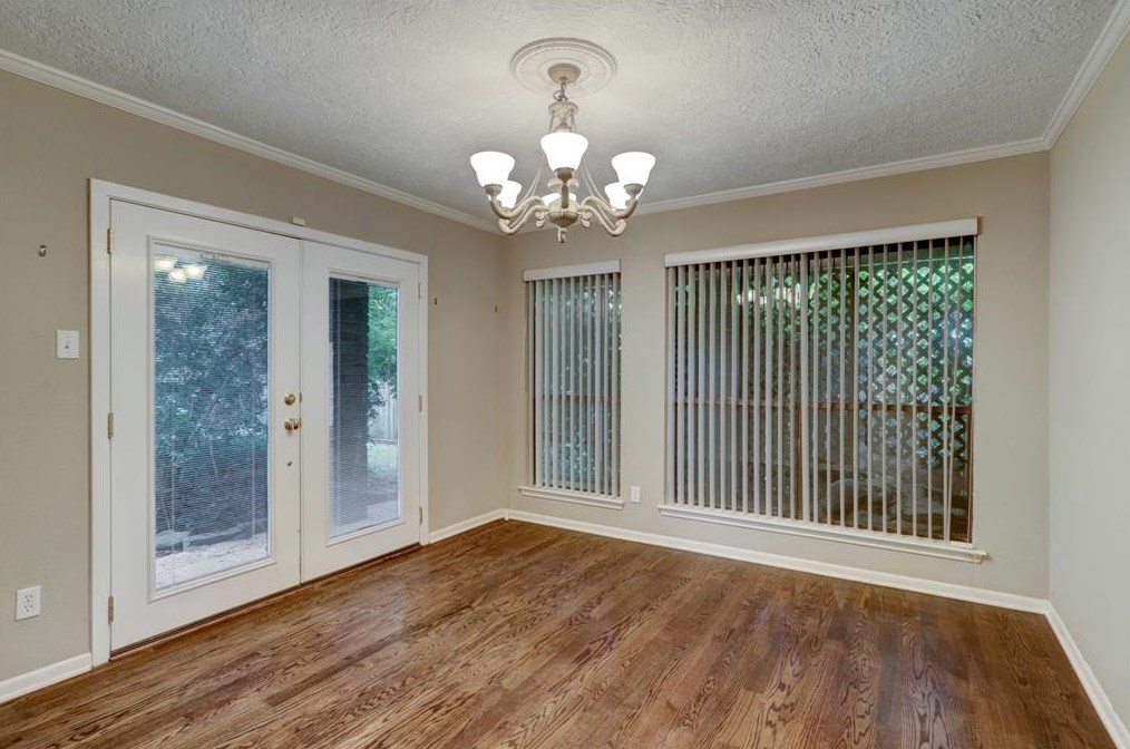 1406 Diana Ct, Houston TX  77062-2811 exterior