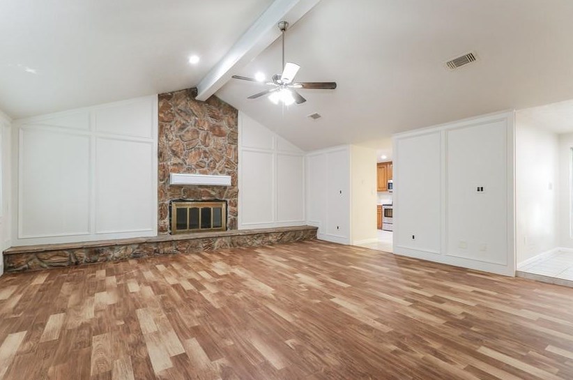 2127 Round Wind Trl, Crosby TX  77532-3210 exterior