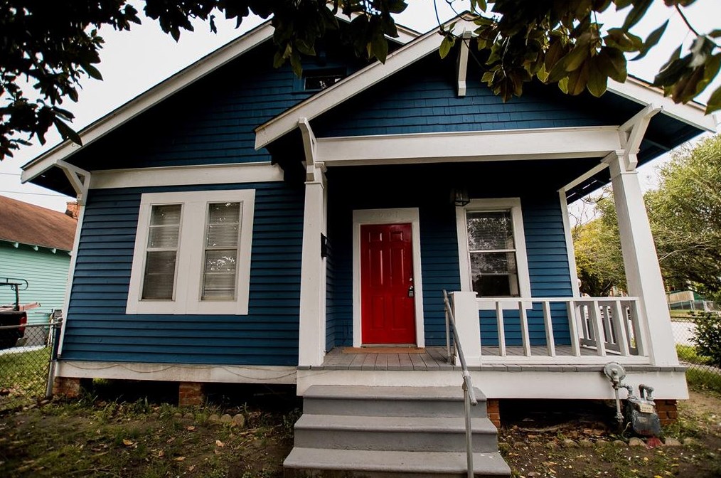 2001 27th St, Galveston TX  77550-7820 exterior