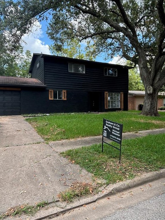 2009 Sandlewood Dr, Bay City TX  77414-7714 exterior