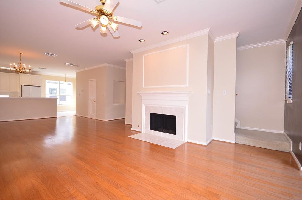 2905 Crawford St, Houston TX  77004-2744 exterior