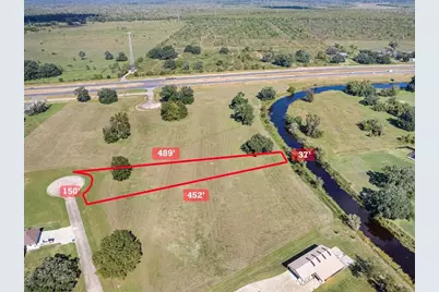 714 Branding Iron Trail, Angleton, TX 77515 - Photo 4