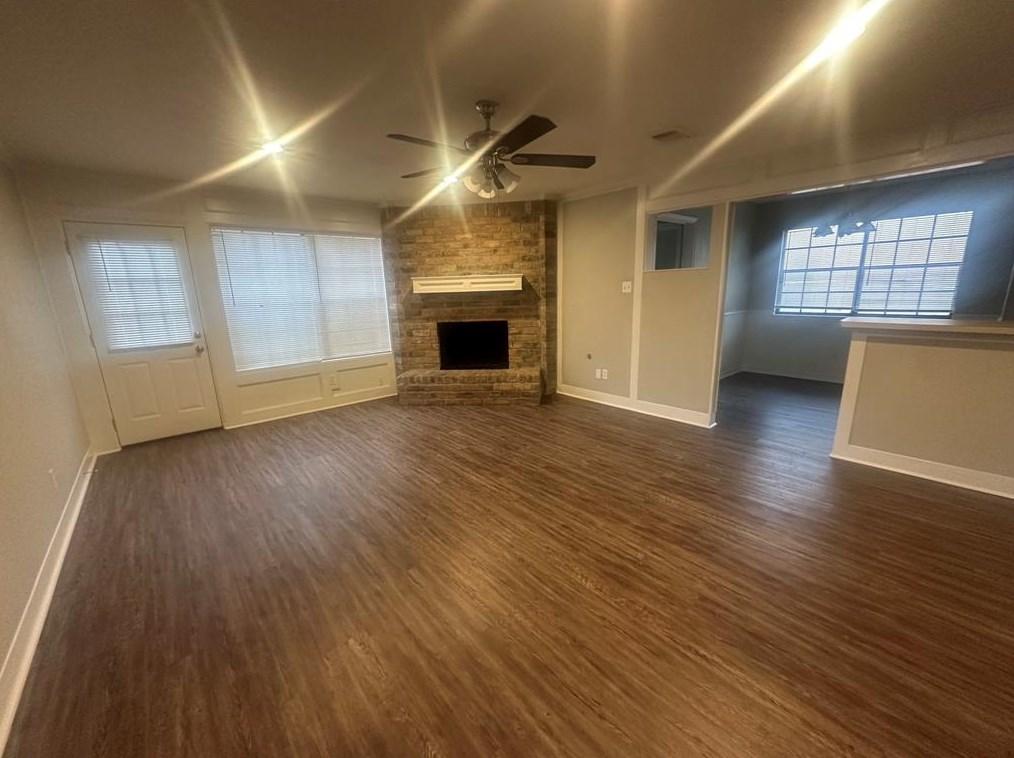 2827 Thorne Creek Ln, Houston, TX 77073
