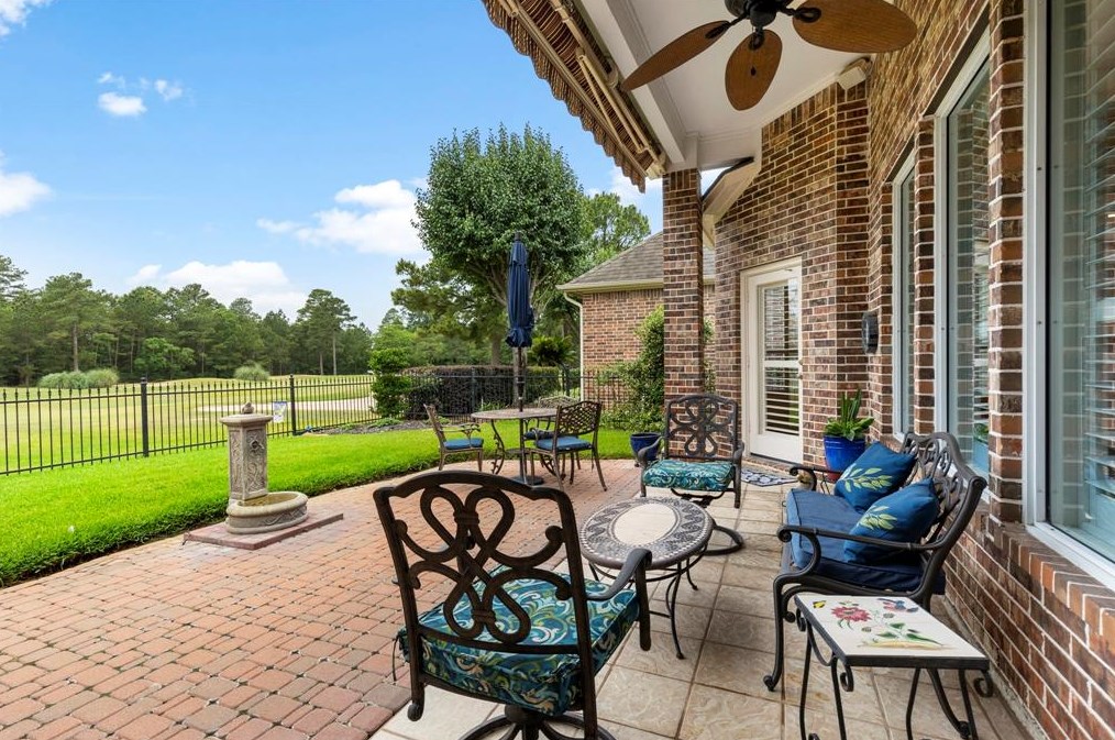 20523 Wind Ridge Ln, Spring, TX 77379-2939
