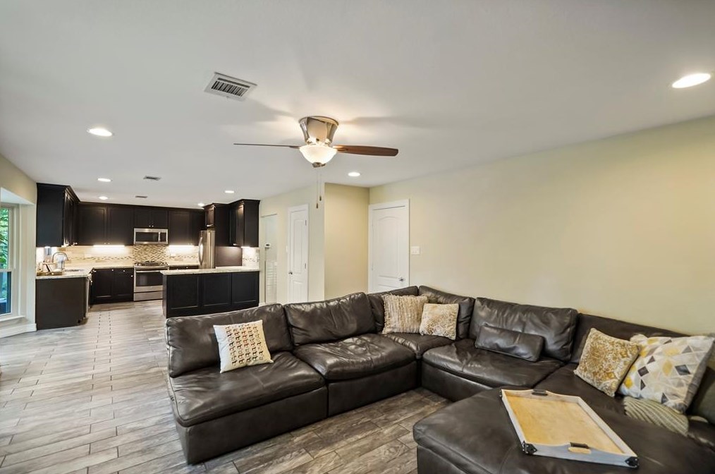 2603 Hidden Garden Dr, Humble, TX 77339