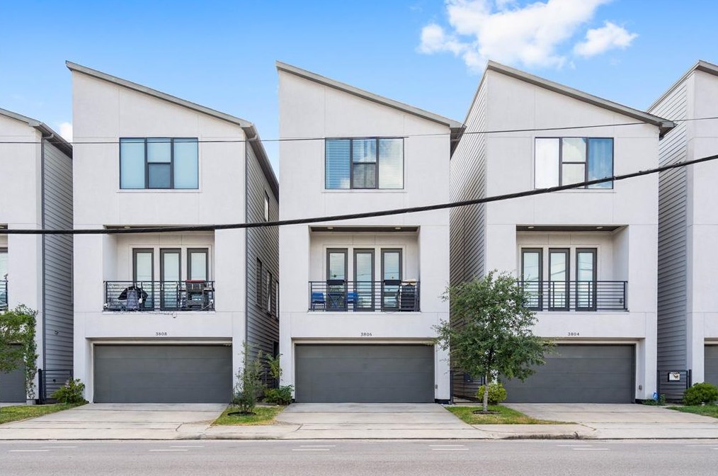 3806 Leeland St, Houston, TX 77003-5602