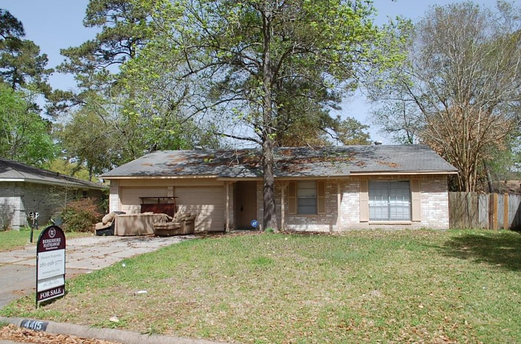 4415 Sloangate Dr, Spring, TX 77373-9300