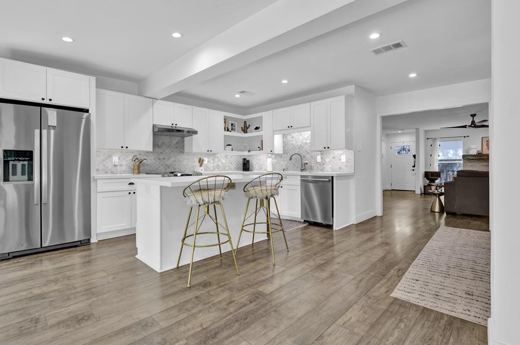 771 Worthshire St, Houston, TX 77008-6432