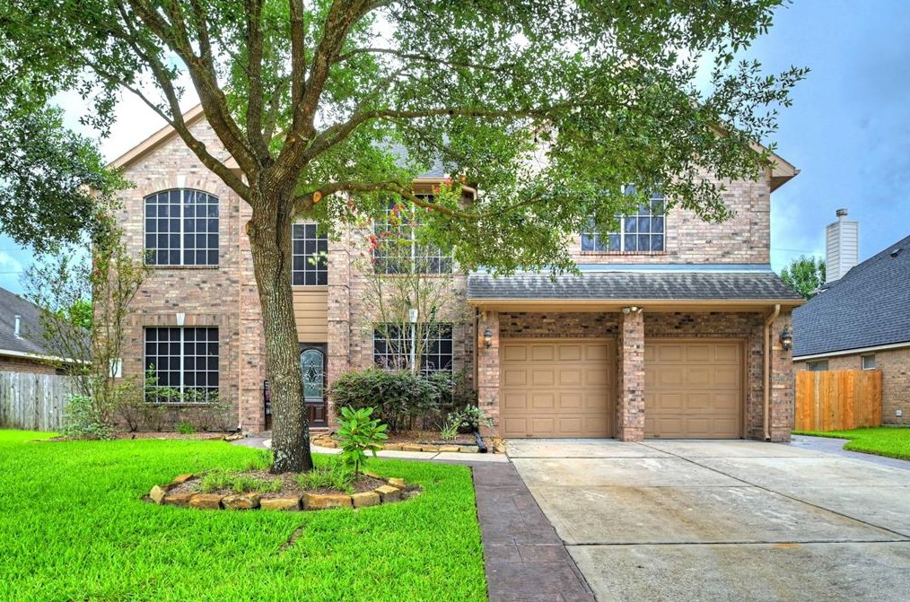 24523 Durham Trace Dr, Spring, TX 77373-4998
