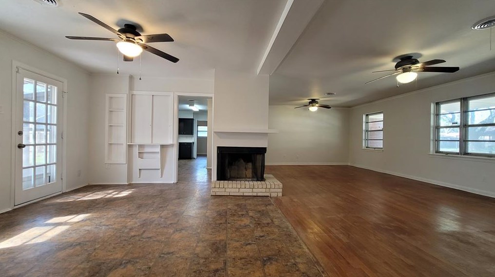 801 Rosewood Dr, Baytown TX  77520-2559 exterior