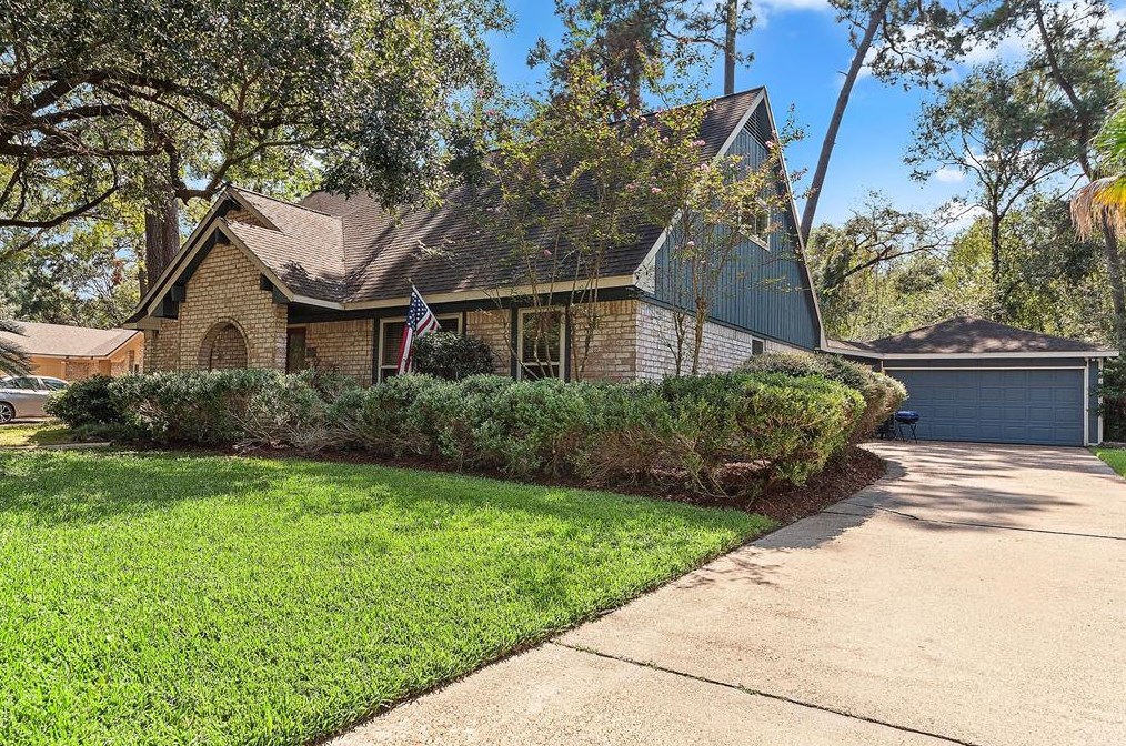 2162 Little Cedar Dr, Humble, TX 77339