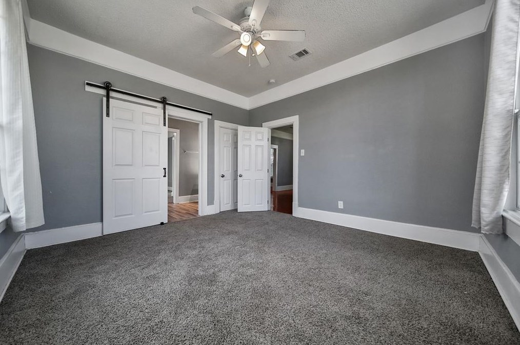 106 Drennan St, Houston TX  77003-2601 exterior