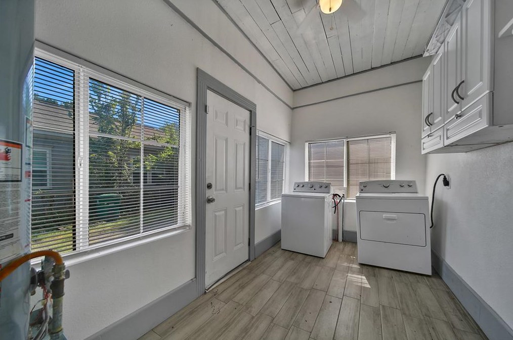 106 Drennan St, Houston TX  77003-2601 exterior