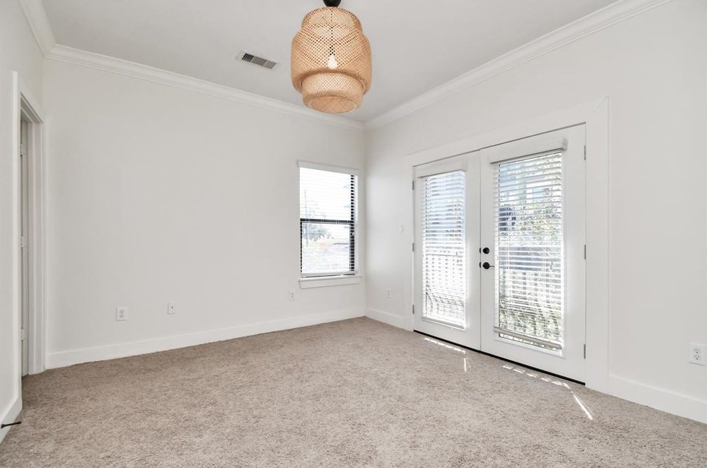 925 21 St, Houston TX  77008-3514 exterior