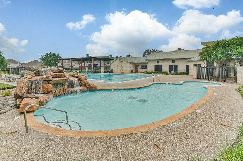 11706 Cyn Mist Ln, Tomball TX  77377-7674 exterior