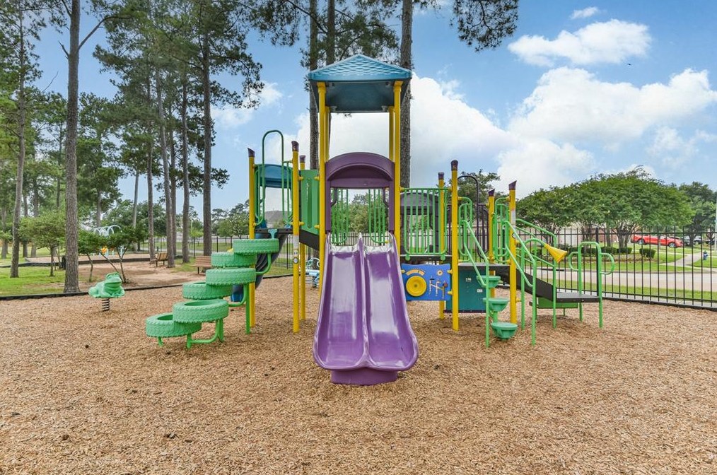 11706 Cyn Mist Ln, Tomball TX  77377-7674 exterior