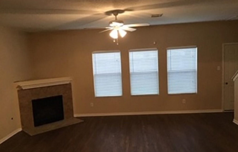 18326 Alemarble Oak St, Cypress TX  77429-4450 exterior