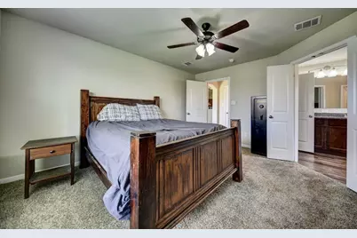 808 Mockingbird Street, Navasota, TX 77868 - Photo 12