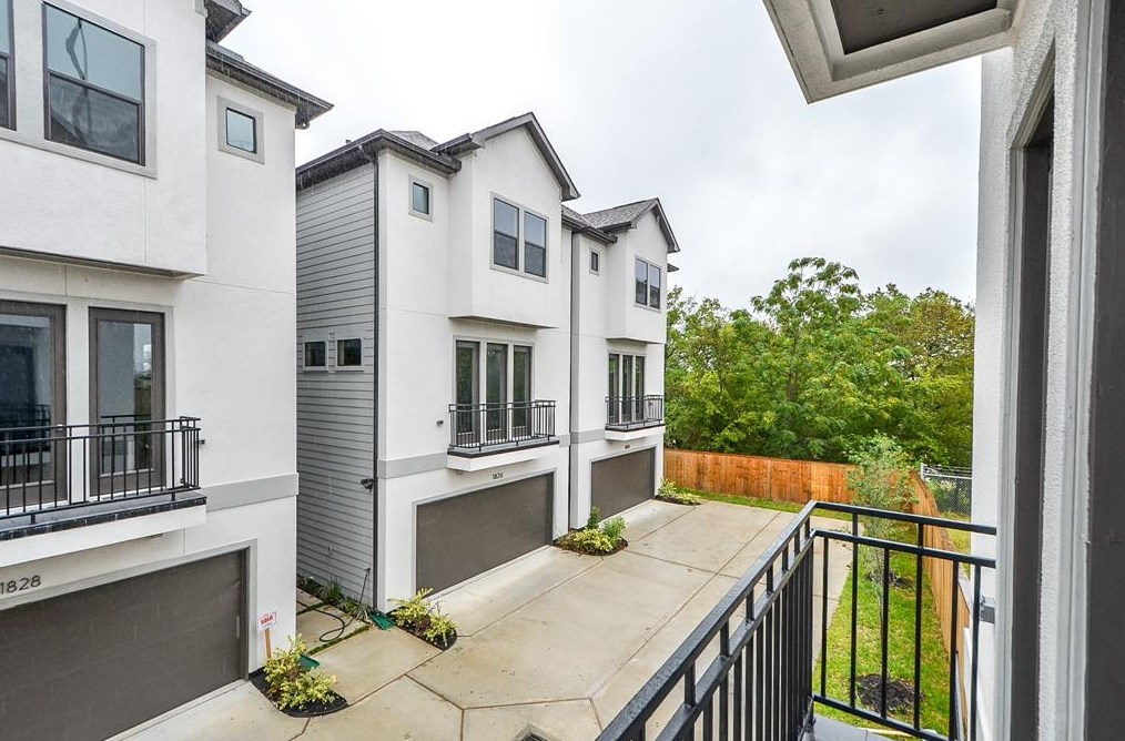 1818 Bonner St, Houston, TX 77007