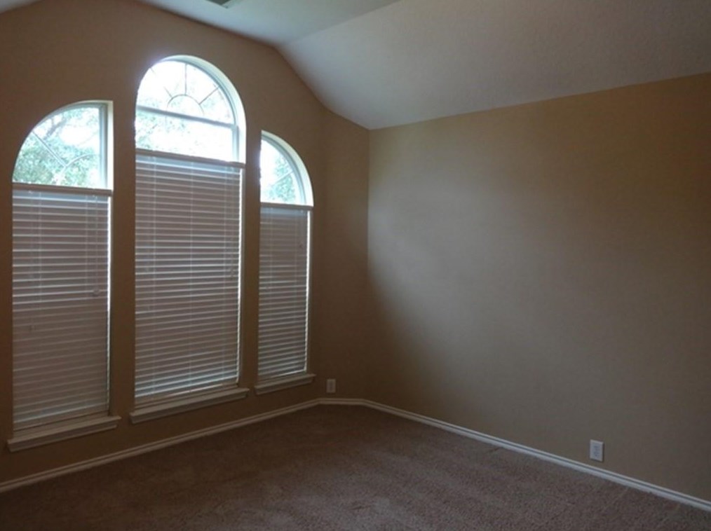 2815 Acacia Fair Ln, Fresno, TX 77545