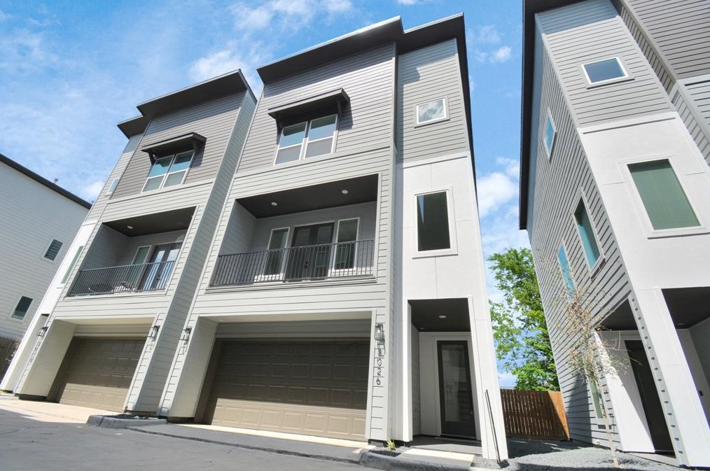3026 Live Oak St, Houston, TX 77004