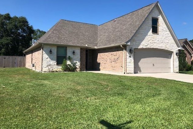 7815 Quail Ct, Beaumont, TX 77713-9673