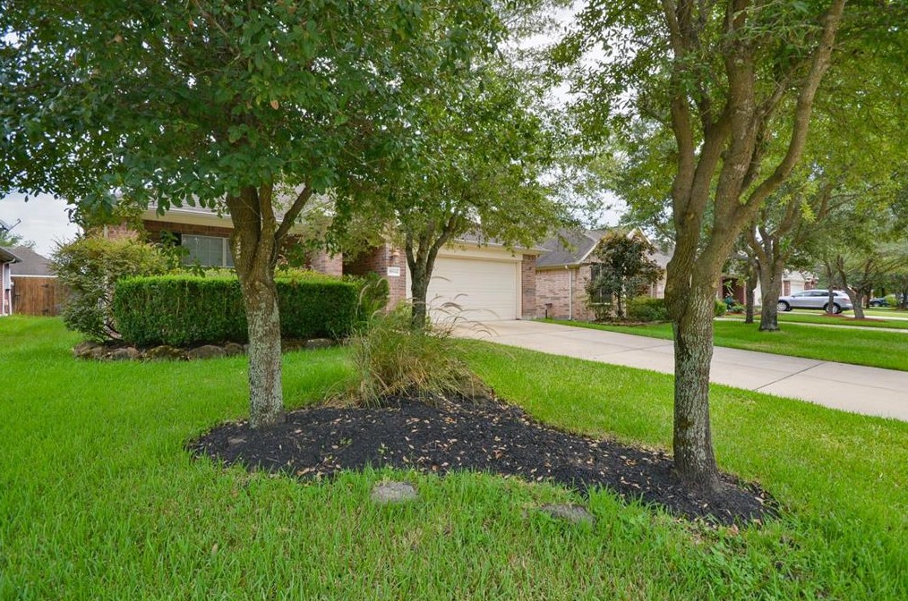 26844 Kings Crescent Dr, Humble, TX 77339
